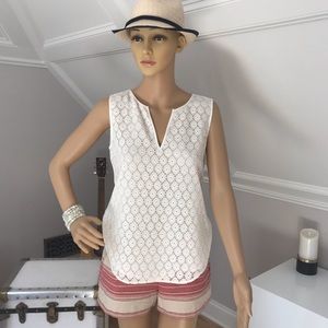 Cream Lined Lacey Sleeveless Top. Size XS. NWT